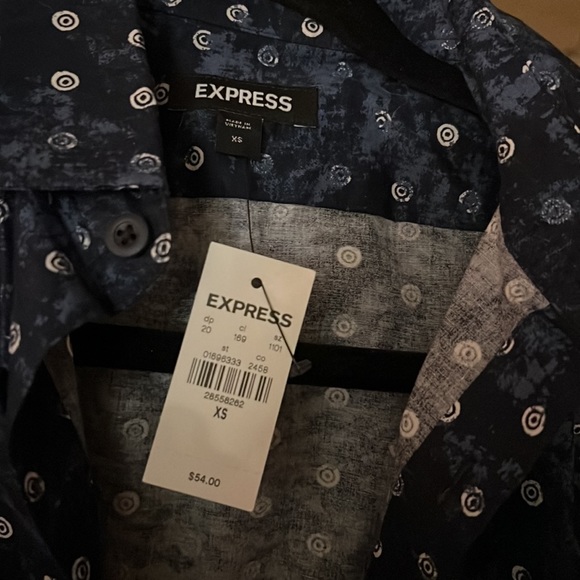 Men's Express Printed Button Down Shirt (XS) - Picture 3 of 4